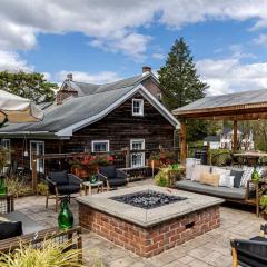 Thoughtfully Design Cottage with Breathtaking Indoor and Outdoor in Maryland