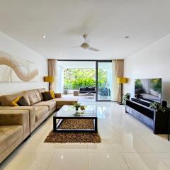 2 Bedrooms Apartment pool access