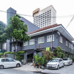 OYO 101 V'la Heritage Hotel