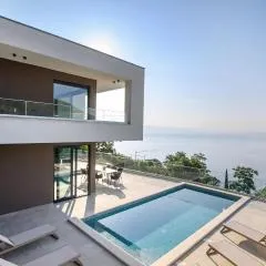 Stunning Home In Medveja