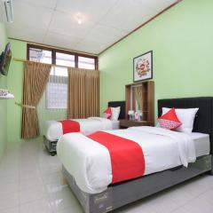 Super OYO 1046 Omah Pathok