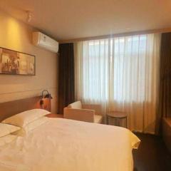 Jinjiang Inn Select Qingdao West Coast Coach Exhibition Center High-Speed Railway Station