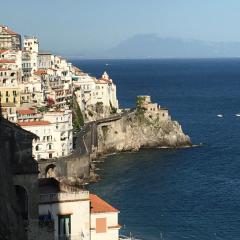 Apartments Amalfi Design Sea View accessible by 250 steps