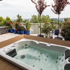 Luxury penthouse with jacuzzi