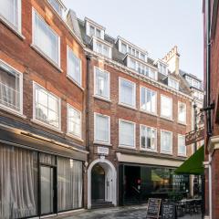 Stunning 3 Bedroom Flat in Mayfair