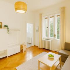 Somogyi apartment with balcony