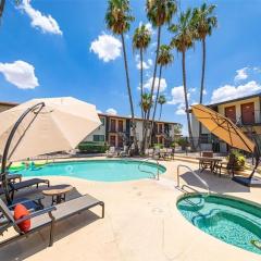 230 Fully Furnished 1BR Suite-Prime Location