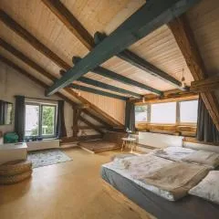 BaRttic Apartment