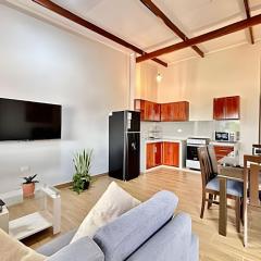 Vive a 5min centro 2HAB con A/C Terraza & Parrilla