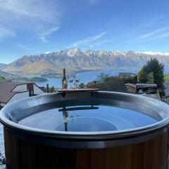Lake & Mountain Views with Spa & Home Cinema