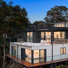 Aquilae-Waterfront Property Horsfield Bay -firepit,late check out