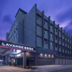 Lavande Hotels Wuhan Guanggu Yangjiawan Metro Station