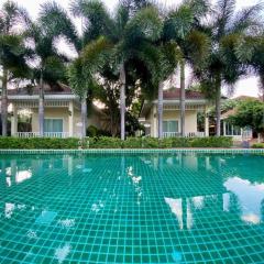 Ruen Maihom Riverside Cottage