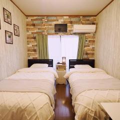 202 Koiwa st private Room