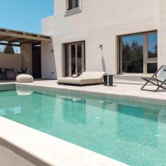 Villa Amano Authentic Luxury in Serene paradise
