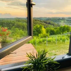 Relaxing Tiny House with a beautiful view over the hills in Zagorje