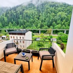 Lovely Alps ski apartment on Alpe Adria bike trail