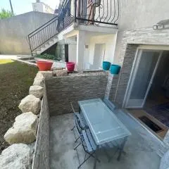 Appartement confortable à Malakoff, 40 m², jardin
