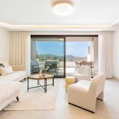 Casa Masari - Designer townhouse with views near Puerto Banus