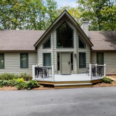 Cabin Blue Ridge with Wintergreen Advantage