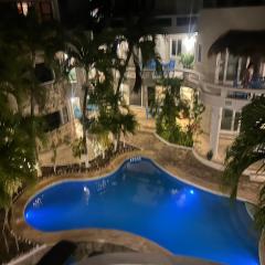 Blue angel 11 a pasos de la playa y la 5v