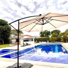 Espectacular Casa Campestre Girardot - Ricaurte