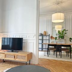 Magnific appartment near Arc de Triomphe