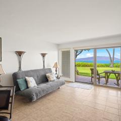 7 Mi to to Kamakou Oceanfront Condo with Lanai!