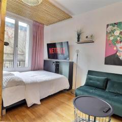 Calm & Cozy, 5 min Metro, 15 min Louvre, Champs Élysée