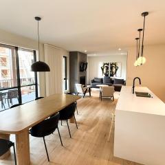 Ski-In Adjacent 200m - 3BR - Free Shuttle - Sleeps 8