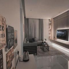 شقه فندقيه غرفه وصاله مريحه