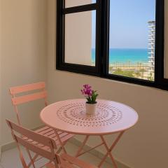 Beautiful Sea View Apartment in Malabata