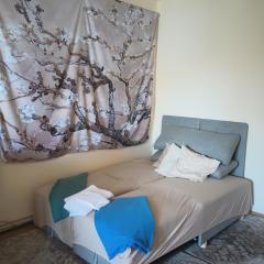 Cosy Nest on Floor 4 of 4