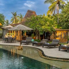 Villa Casa Gili T 4BR Villa, Pool, Gym & Bikes