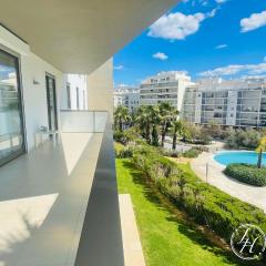 FlorDaRocha - Modern - Pool - 500m Beach - Garden