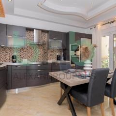 Premium 2 BR Apartment