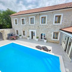 STONE HOUSE with pool