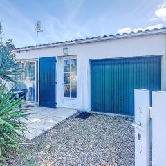 Holiday Home Domino by Interhome