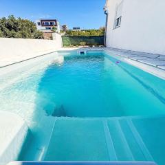 Holiday Home Dalmatina by Interhome