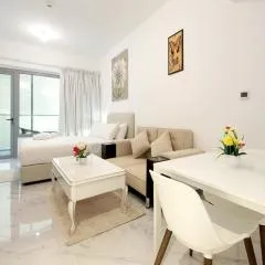 Silk Valley - Modern Studio with stunning views