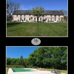 Villa spacieuse avec piscine privée à Brinon-sur-Sauldre