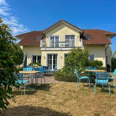 Villa am Weinberg mit Garten großzügig und exklusiv