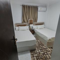 شقة فخمه في قلب الشيخ زايد