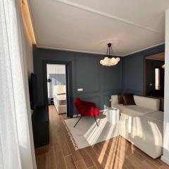 The Golden Luxury Downtown (Two)