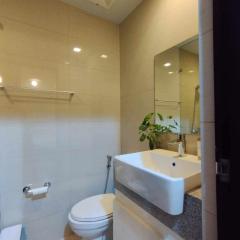 Chelsea Tower by Calvin