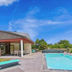 Jardin et piscine - 1km de la plage de Mousterlin