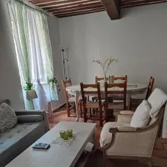 Charmant petit appartement provençal