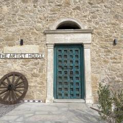 The artist House Komos