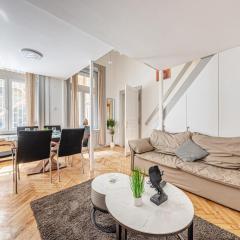 Westend Loft Chic 2BR w AC by Nyugati & M3 metro
