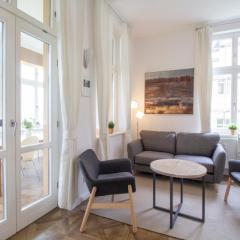 Brise Villa Luna App 01